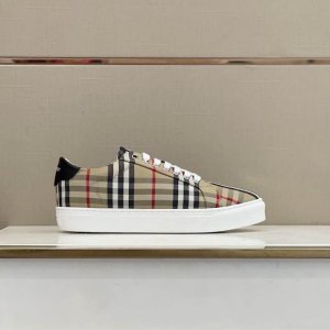 2022 Burberry Man low Cut 1216 Burberry sz38-45 3C n1008