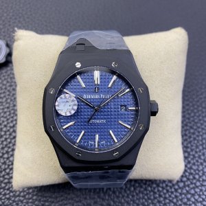 The Audemars Piguet Royal Oak 15500ST.OO.1220ST.04 watch