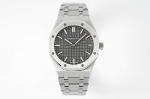 Audemars Piguet Royal Oak 15500V2, the Peak Performance of Steel Watch, Defending the “Steel” Throne