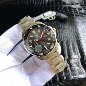 TAG Heuer Aquaracer Chinese Super League Special Edition Wristwatch