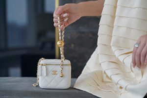 Chanel HANDBAG white