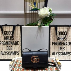 Gucci Arli small shoulder bag (Varied Colors)