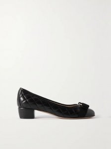 Vara Q bow-embellished quilted patent-leather pumps