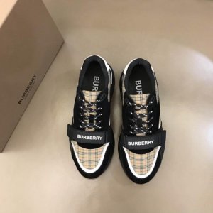 2022 Burberry Man low Cut 1216 Burberry sz38-44 1C n1007