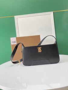 BURBERRY Tb shoulder bag black