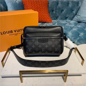 Louis Vuitton Outdoor Messenger Bag Black