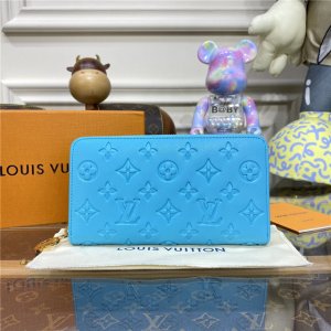 Louis Vuitton Zippy Wallet