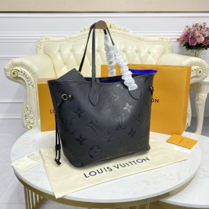 Louis Vuitton Neverfull MM Black