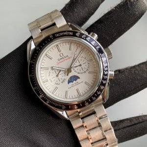 Omega Speedmaster Moonphase Chronometer 30430445201001 Automatic Mechanical Men’s Watch