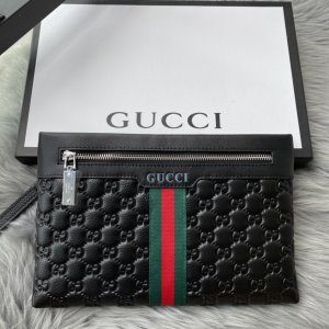 GUCCI Crossbody Clutch Bag