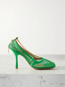 Chain-embellished macramé and leather pumps