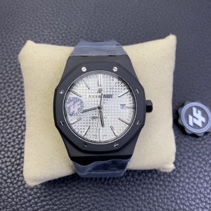 The Audemars Piguet Royal Oak 15500ST.OO.1220ST.04 watch