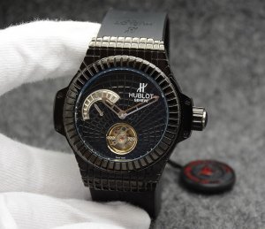 HUBLOT Mechanical Men’s Wristwatch