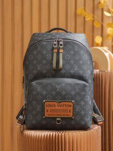 LOUIS VUITTON backpack gray