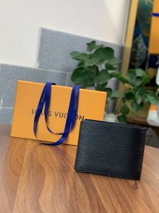 Louis Vuitton Ripple Light Black Multiple Short Wallet