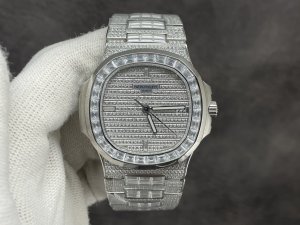 Patek Philippe Nautilus 5711 Parrot Shell Full Diamond Watch