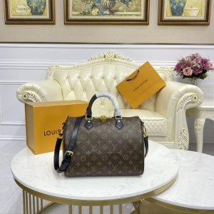 Louis Vuitton Speedy Bandouliere 30 Monogram Black M41112