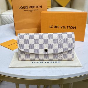 Louis Vuitton Emilie Wallet