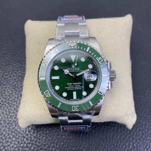 Rolex Submariner “Green Hulk” 40 Series, Custom Edition with 2836 Movement