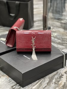 YVES SAINT LAURENT CROSSBODY BAG Red