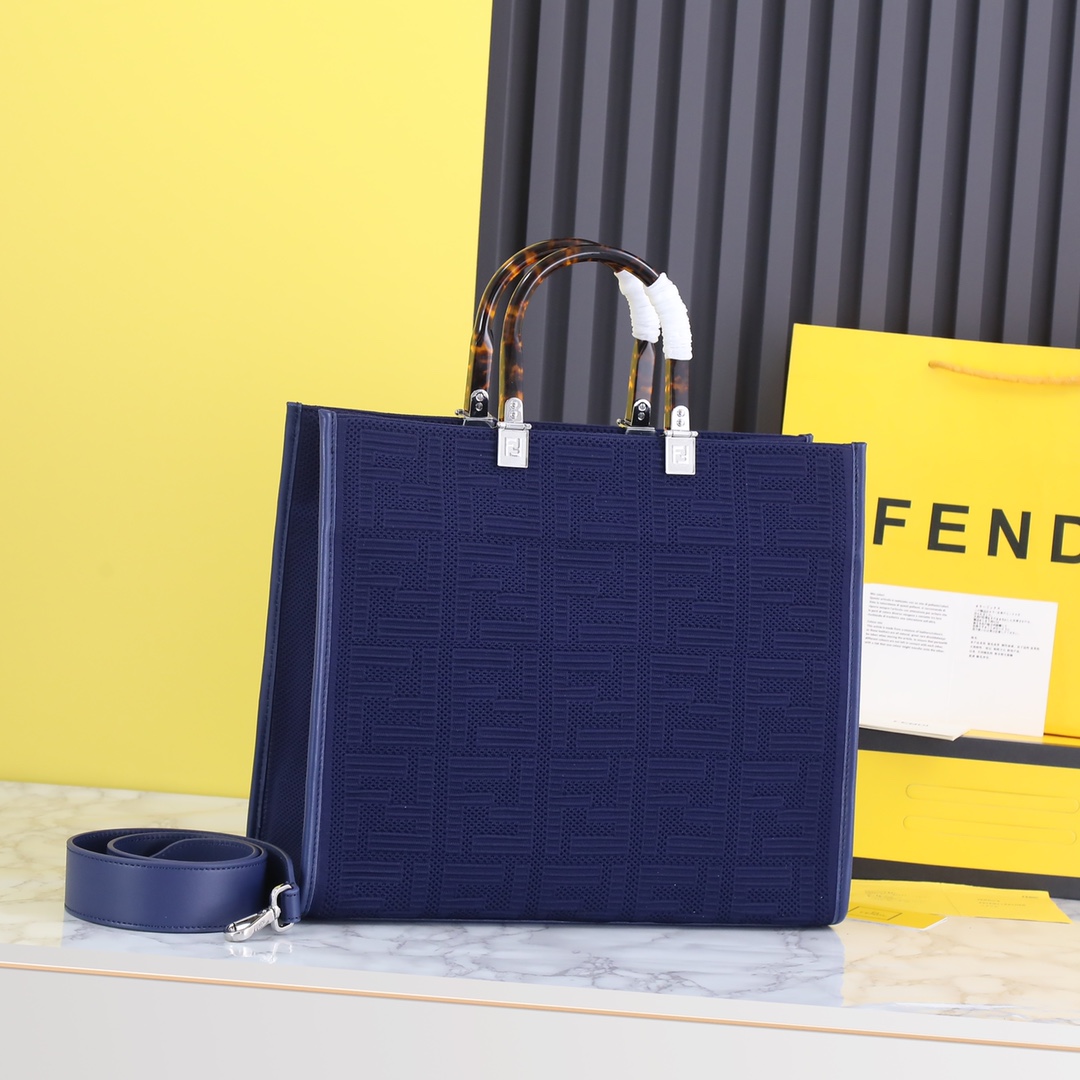 FENDI HANDBAG Dark blue