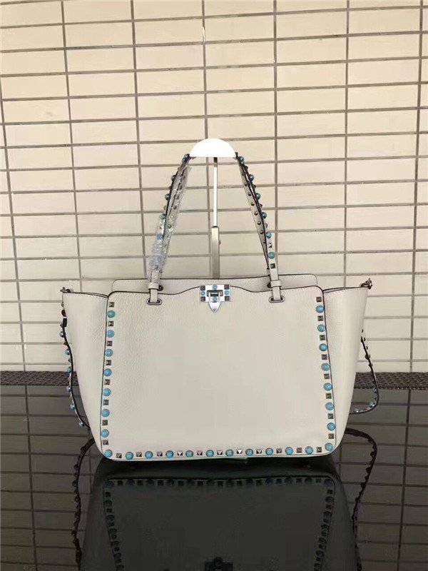 Valentino Rockstud Rolling White with turquoise stone