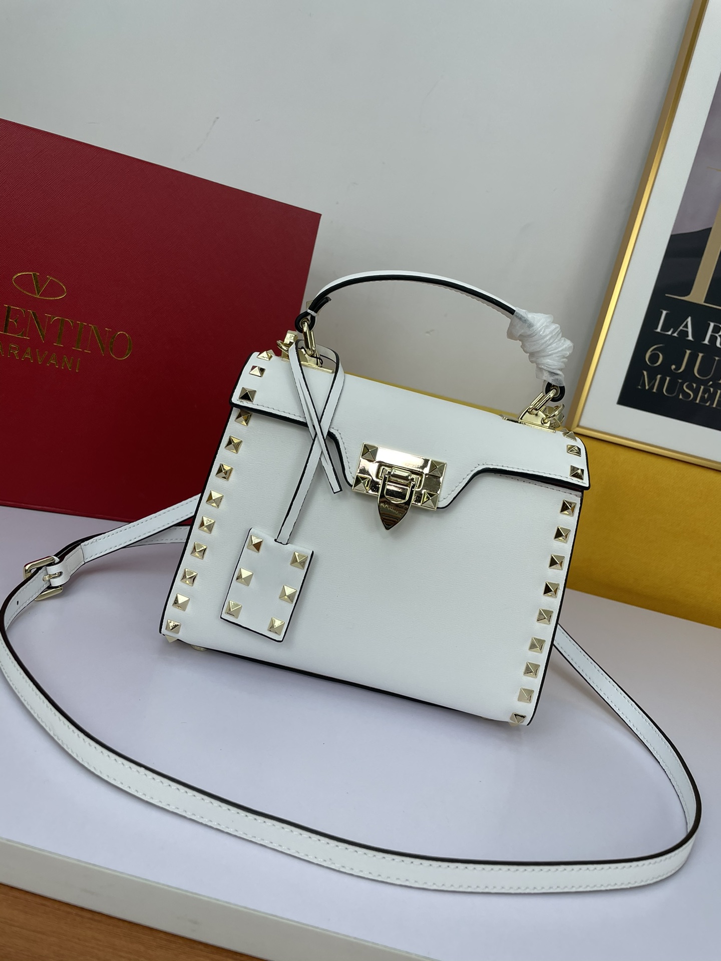 VALENTINO HANDBAG white