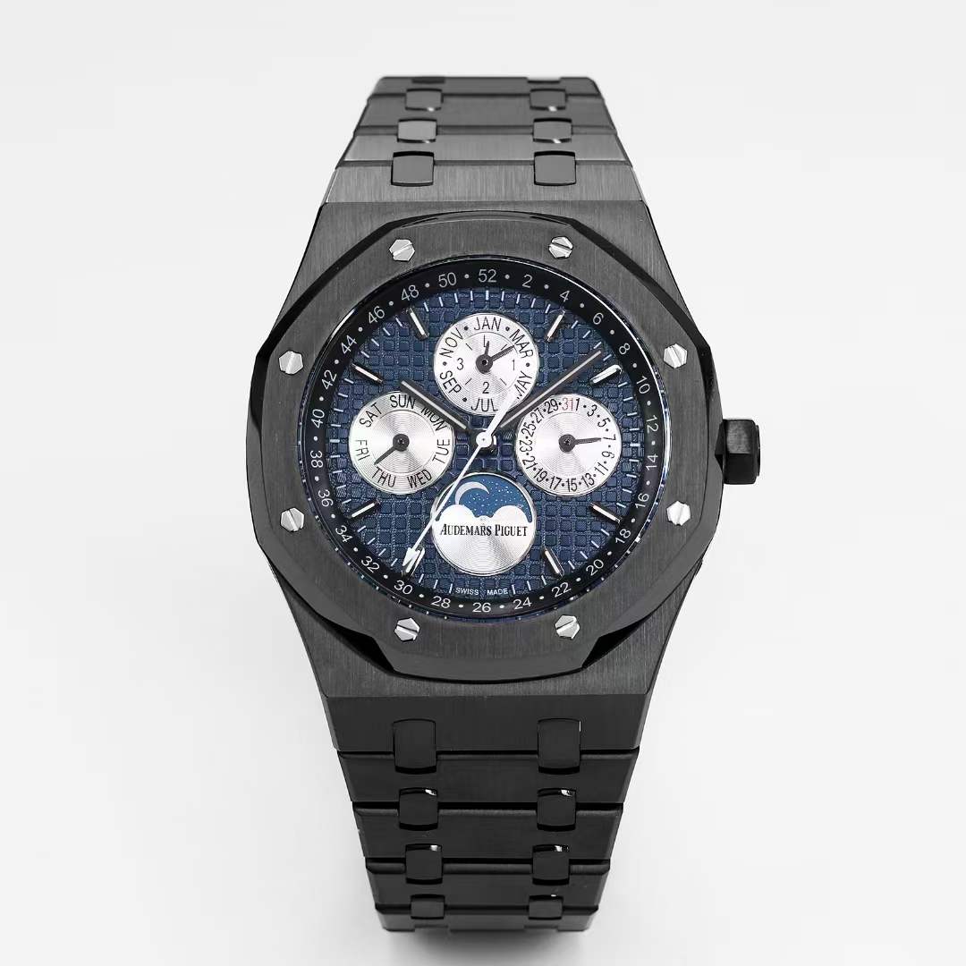 AUDEMARS PIGUET Royal Oak Offshore Multi-Function Watch