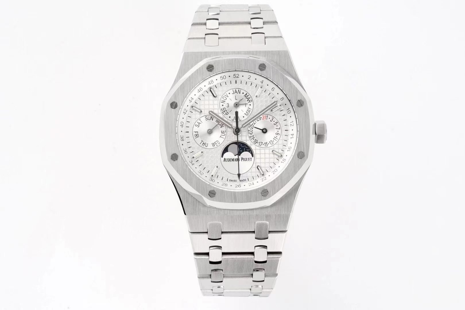 AUDEMARS PIGUET Royal Oak Offshore Multi-Function Watch