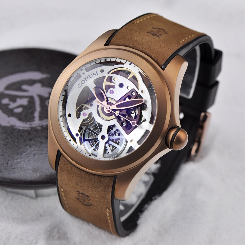 Corum Bubble Kunlun Bubble Series 47 Hollow Automatic Mechanical Watch