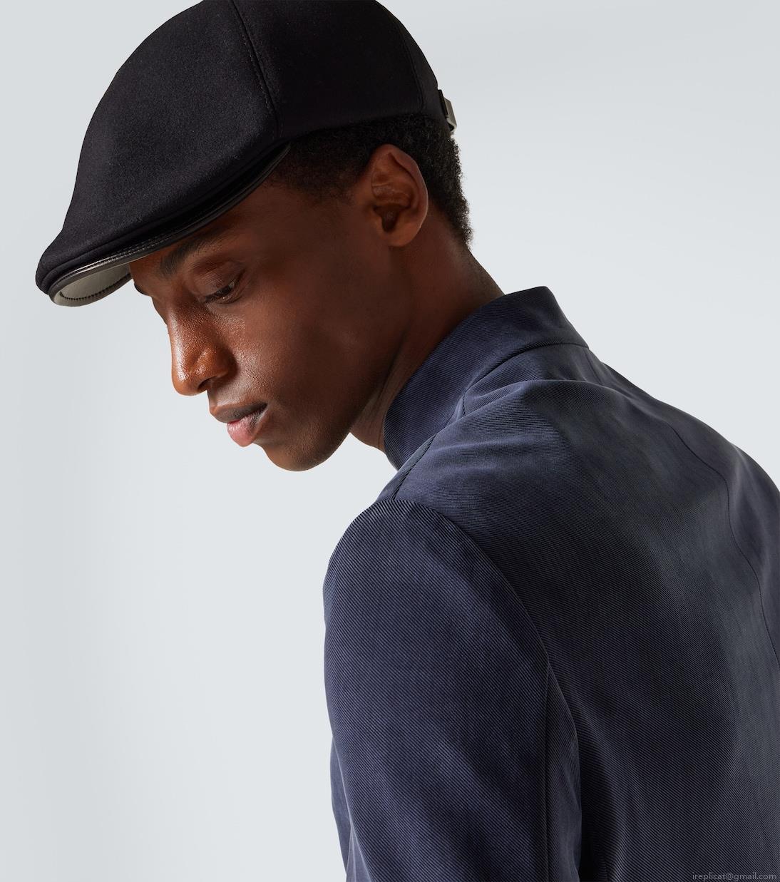 Giorgio ArmaniWool and cashmere-blend flat cap