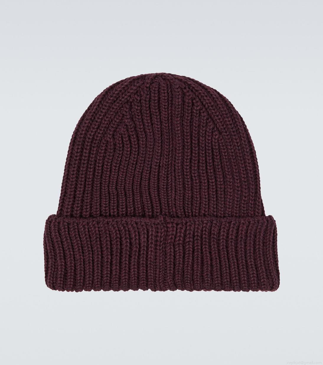 C.P. CompanyGoggle wool beanie