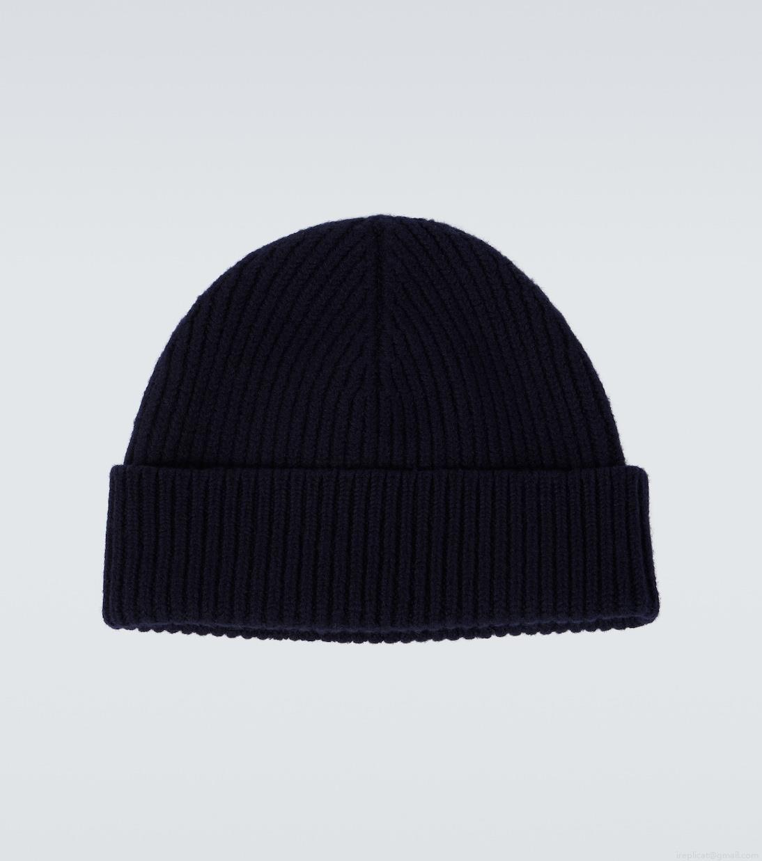 Ami ParisAmi de Cœur ribbed-knit wool beanie