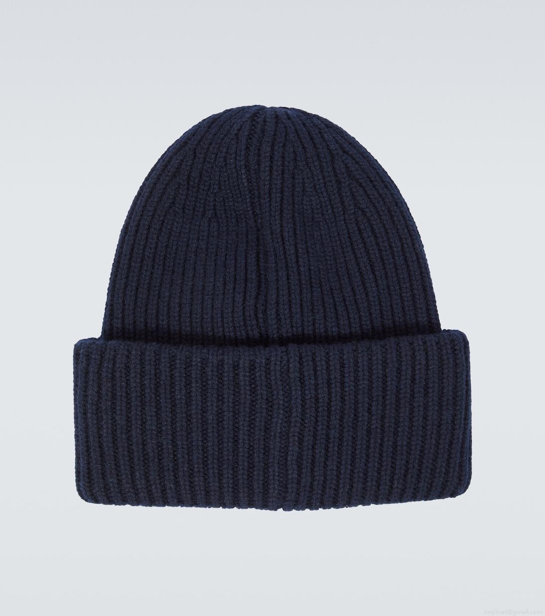 MonclerLeather-trimmed cashmere beanie