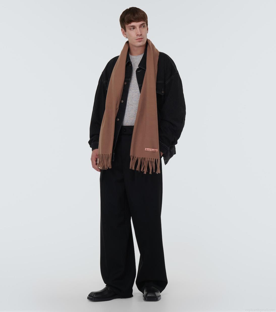 Acne StudiosWool scarf