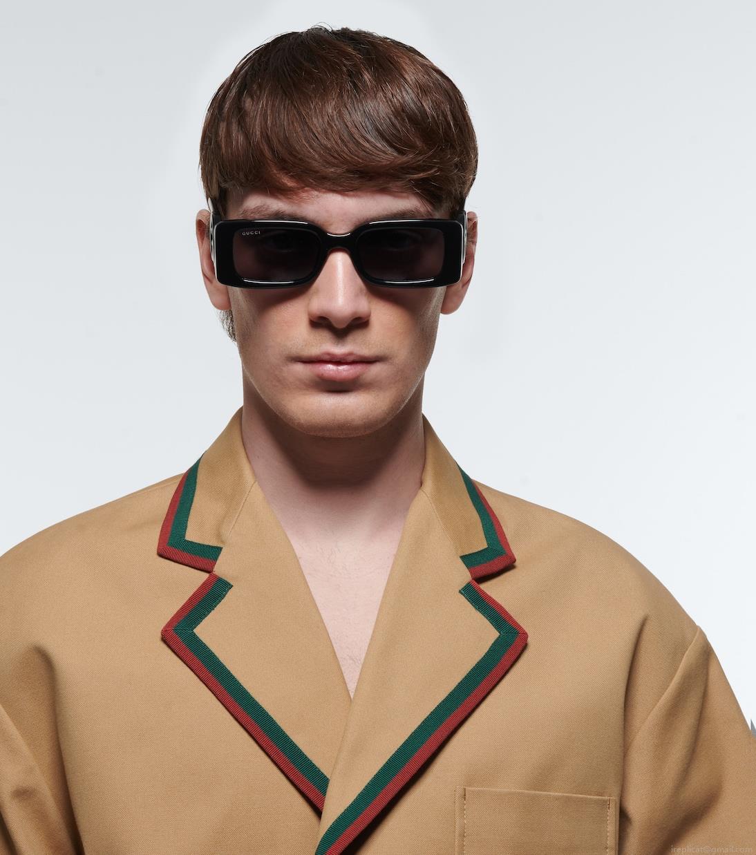 GucciLogo rectangular sunglasses