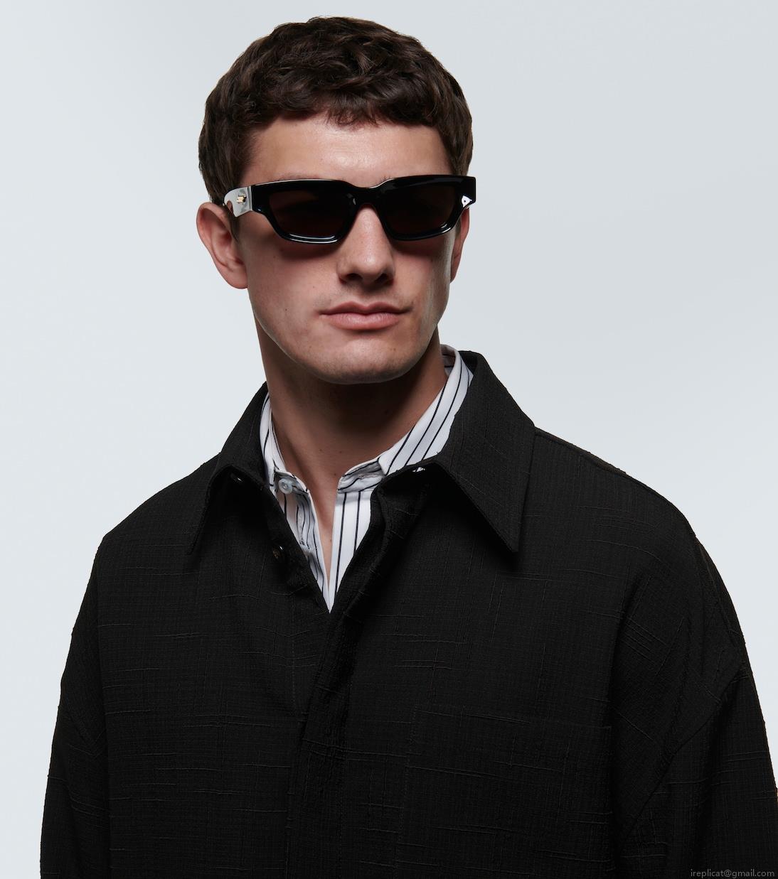 Bottega VenetaSharp square sunglasses