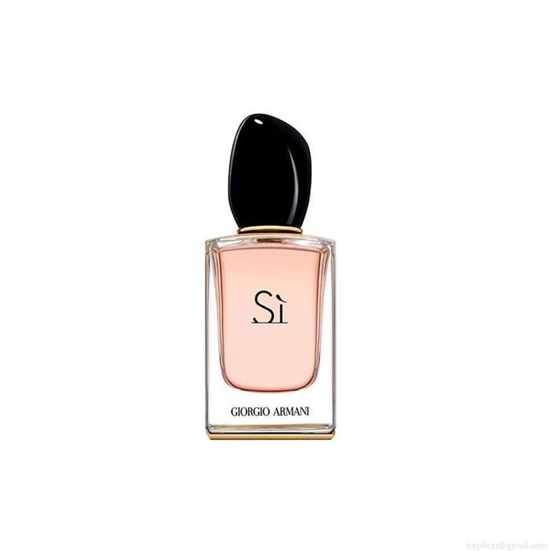 Perfume Giorgio Armani Sì Feminino Eau de Parfum 50 ml