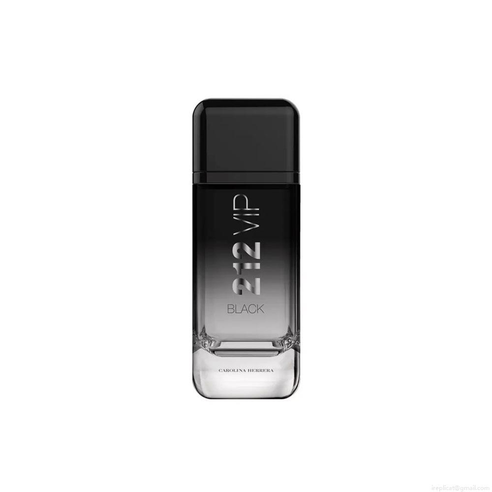 Perfume Carolina Herrera 212 Vip Men Black Masculino Eau de Parfum 200 ml