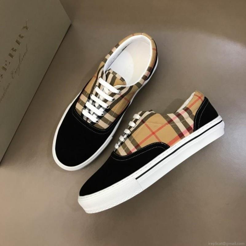 2022 Burberry Man low Cut 1216 Burberry sz38-45 1C n1010