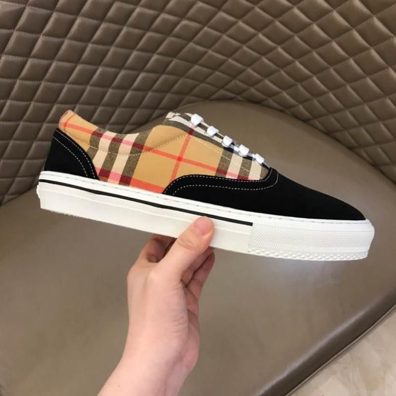 2022 Burberry Man low Cut 1216 Burberry sz38-45 1C n1010