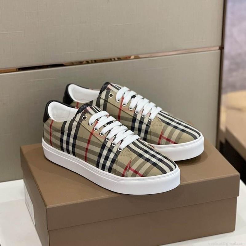 2022 Burberry Man low Cut 1216 Burberry sz38-45 3C n1008