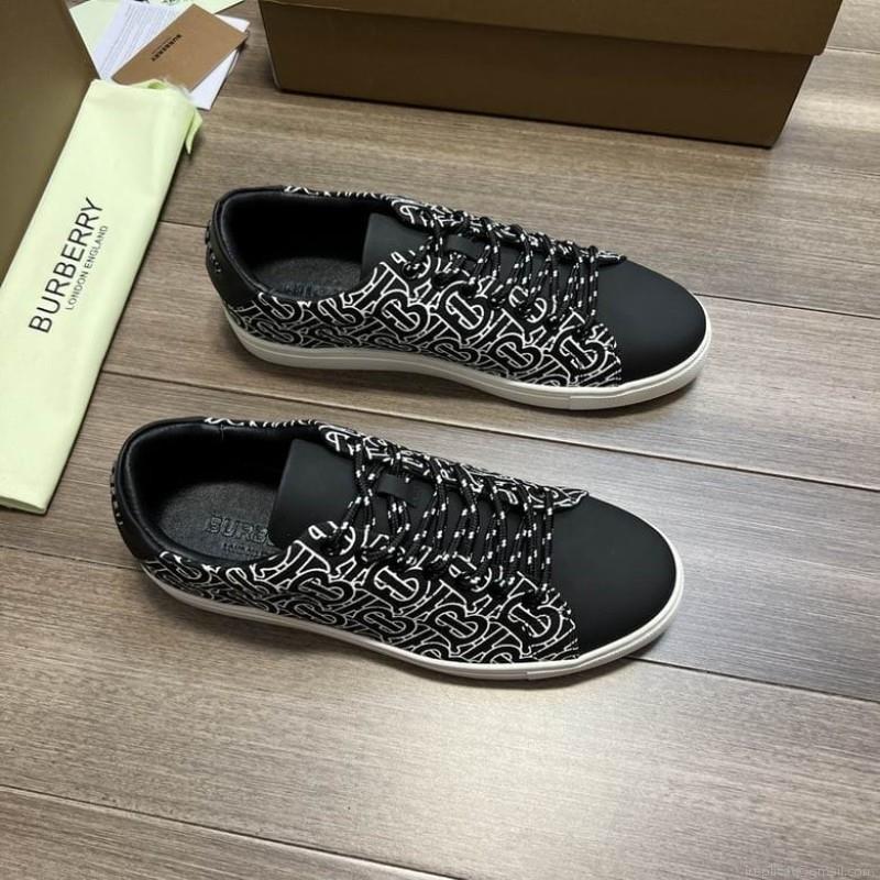 2022 Burberry Man low Cut 1216 Burberry sz38-44 1C n0904