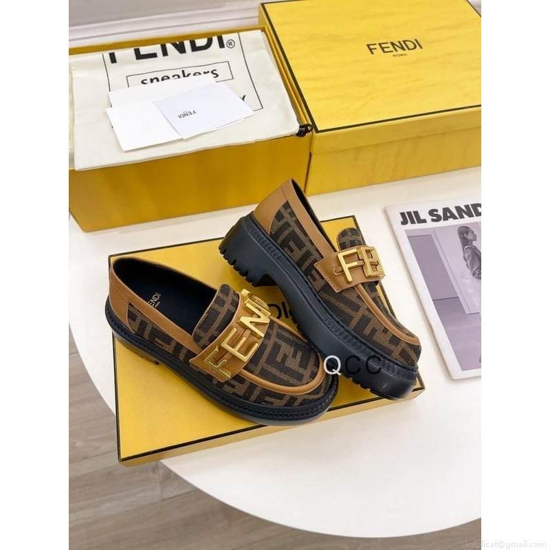 Fendi Casual shoes woman Ts Fendi sz35-41 3C XC1102