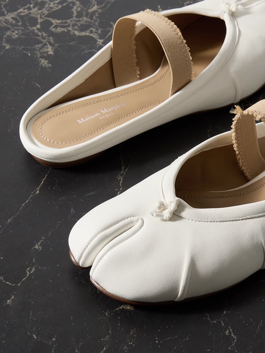 Tabi frayed split-toe leather ballet flats