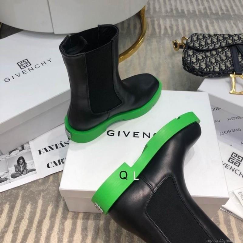 Givenchy short boots Woman Ts GIVENCHY 121109 sz35-40QL