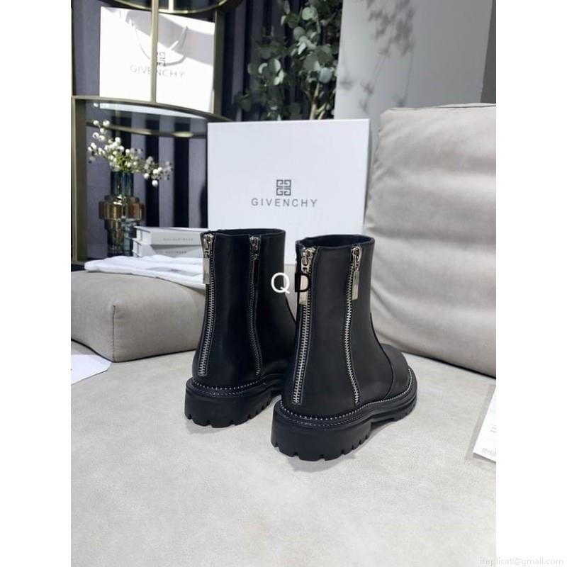 Givenchy short boots Woman Ts GIVENCHY 082706 sz35-41GDT