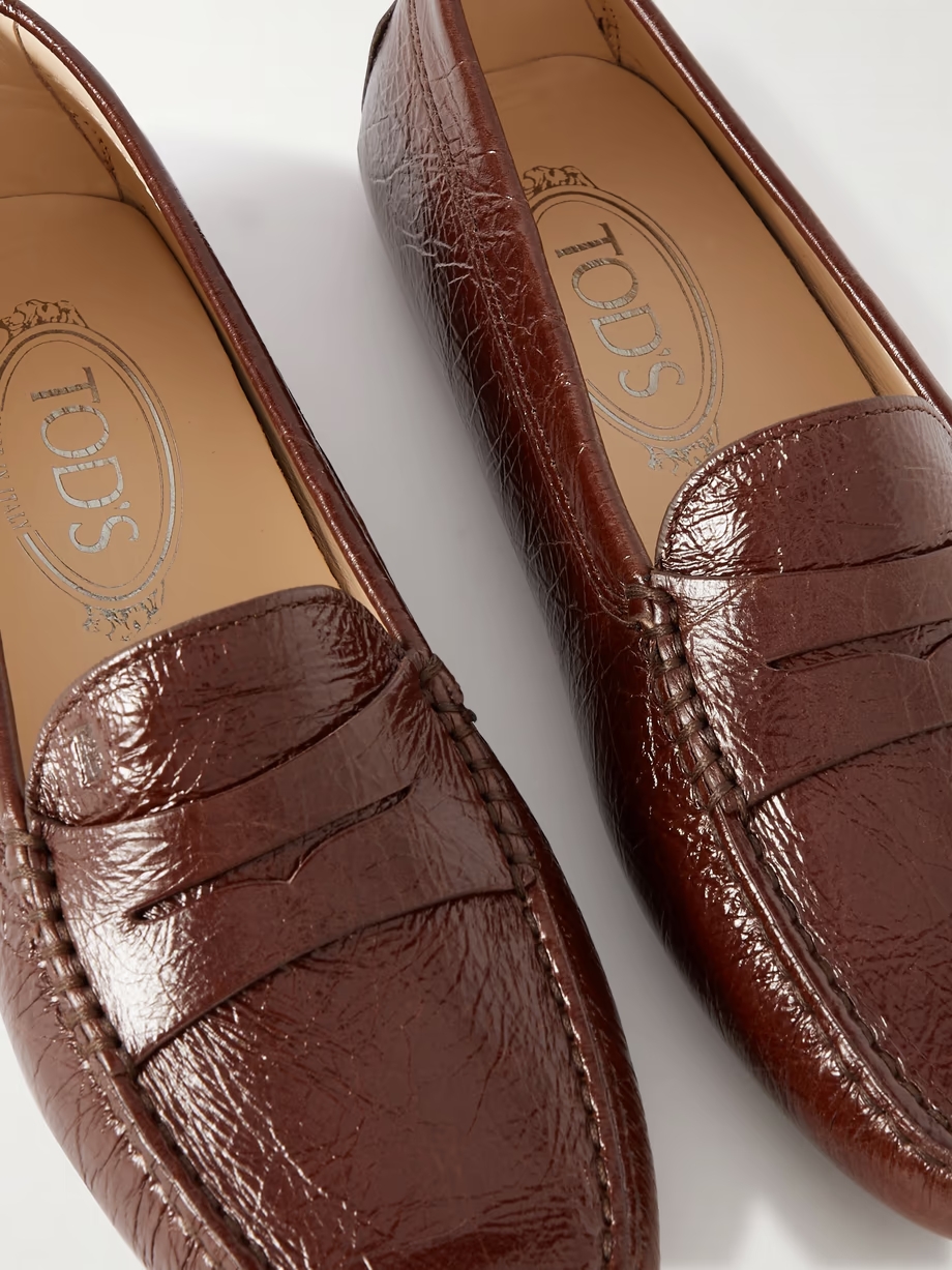 Gommino crinkled glossed-leather loafers