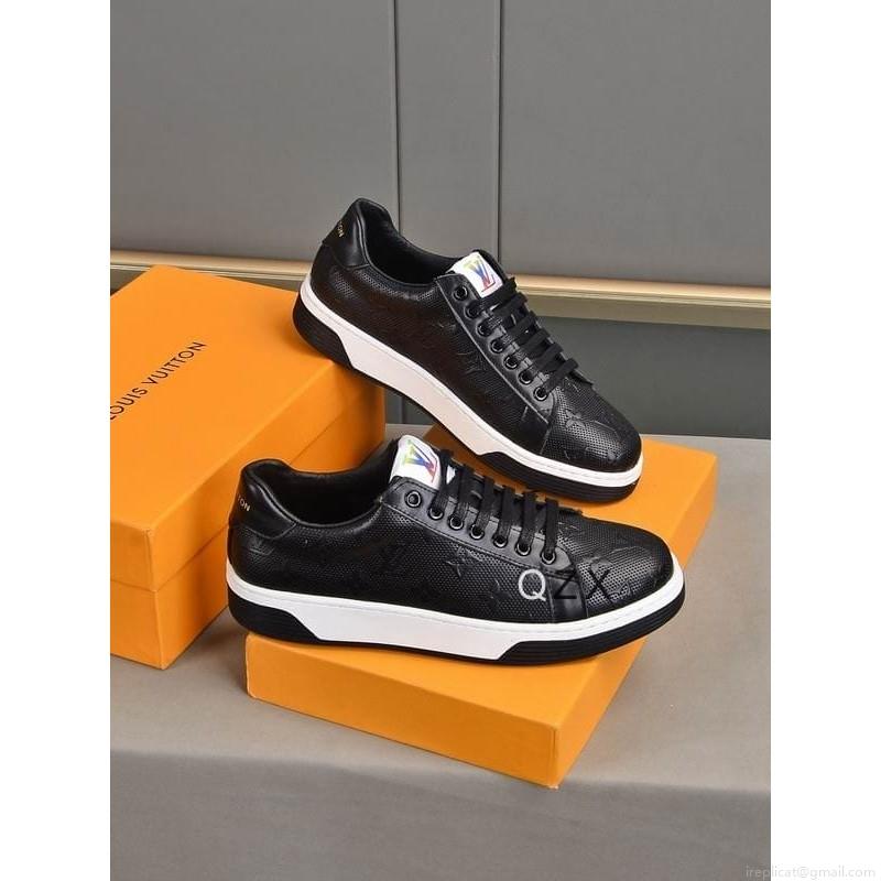 LV Man Low Cut Ts LV colors 082406 sz38-45ZX