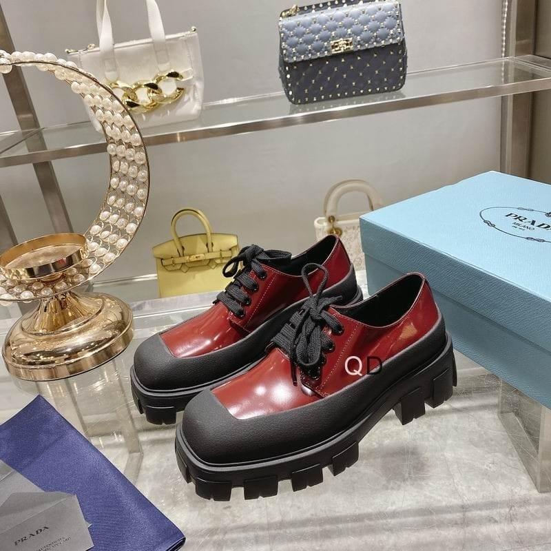 Prada casual Woman Ts Prada sz35-40 3C GDT1103